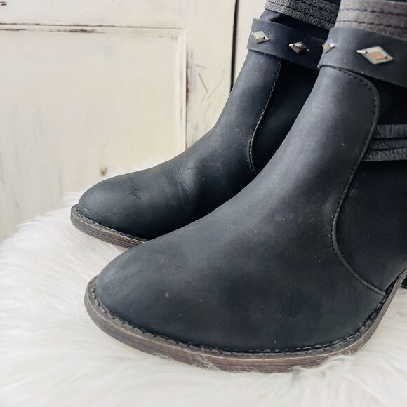 Jellypop Black Ankle Boots with Buckle Detail. Size 10M. EUC. - Picture 2 of 8